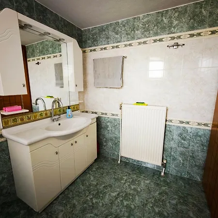 Casa Marrone بيت للعطل